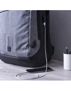 Rucksack mit Power Bank und... 2